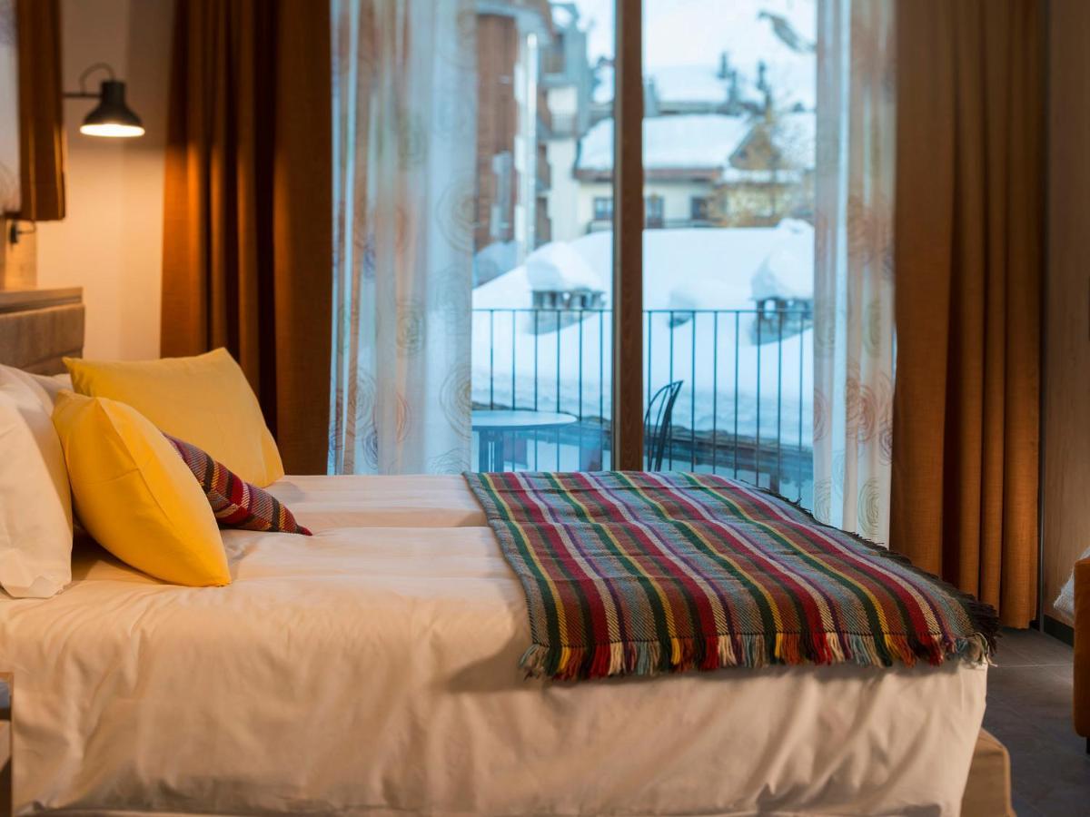 Red Fox Lodge Breuil-Cervinia Eksteriør billede