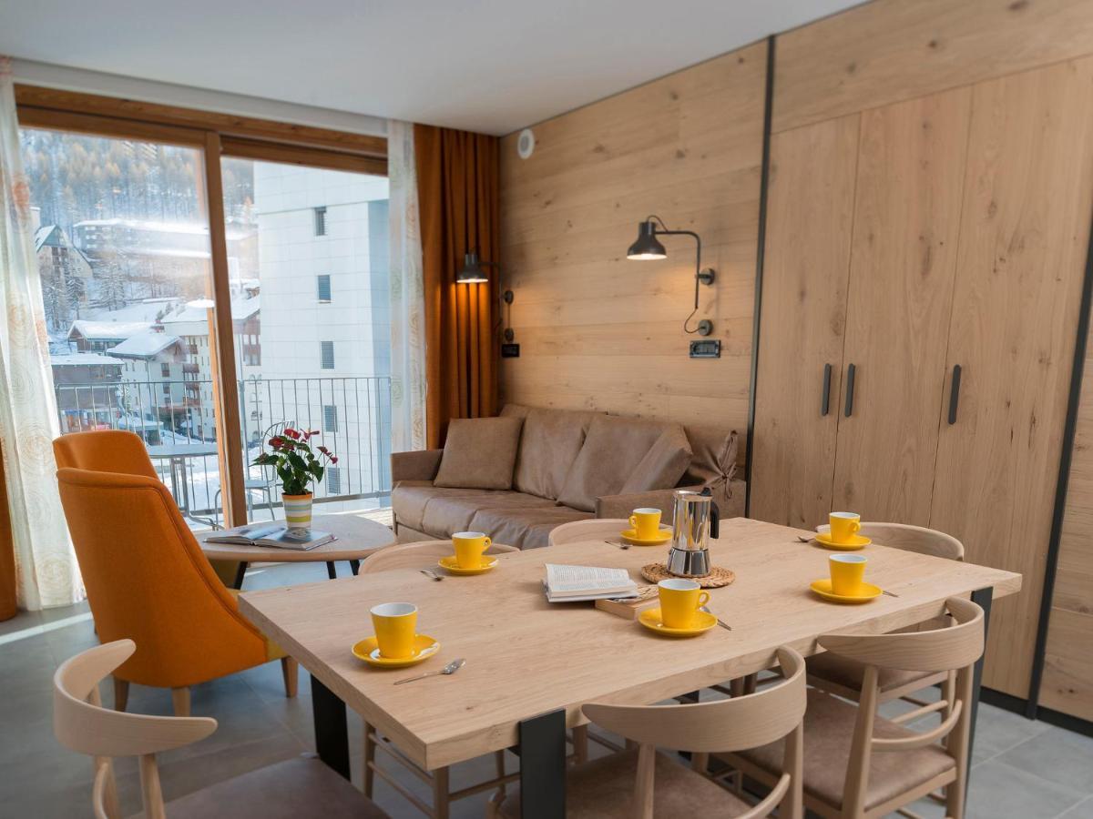 Red Fox Lodge Breuil-Cervinia Eksteriør billede